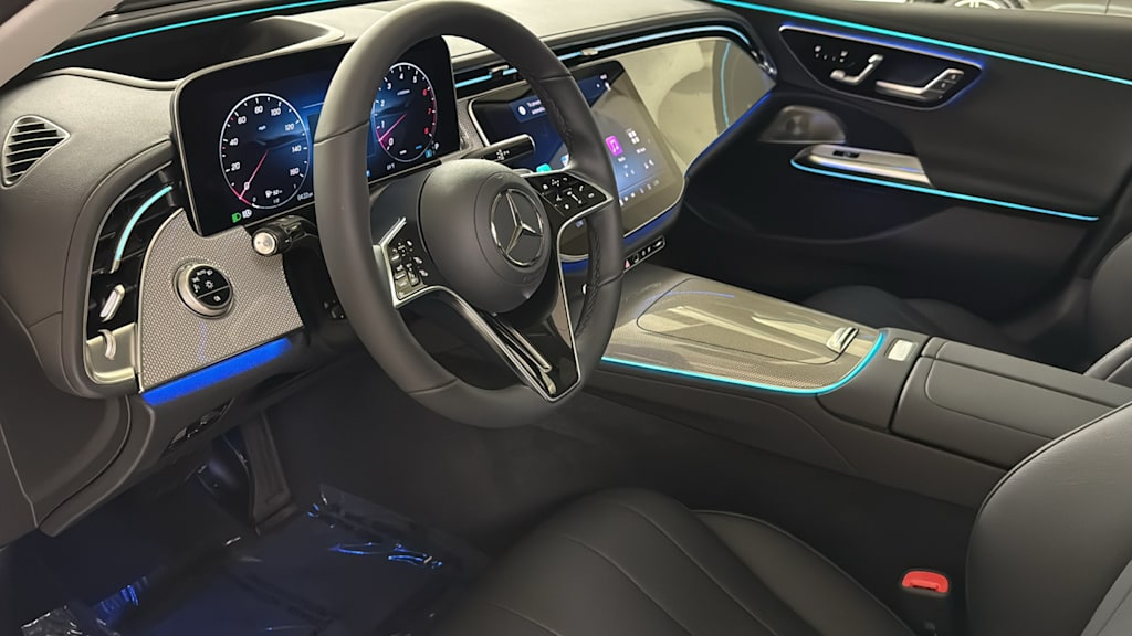 Thumbnail: 2026 Mercedes-Benz E-Class - 10