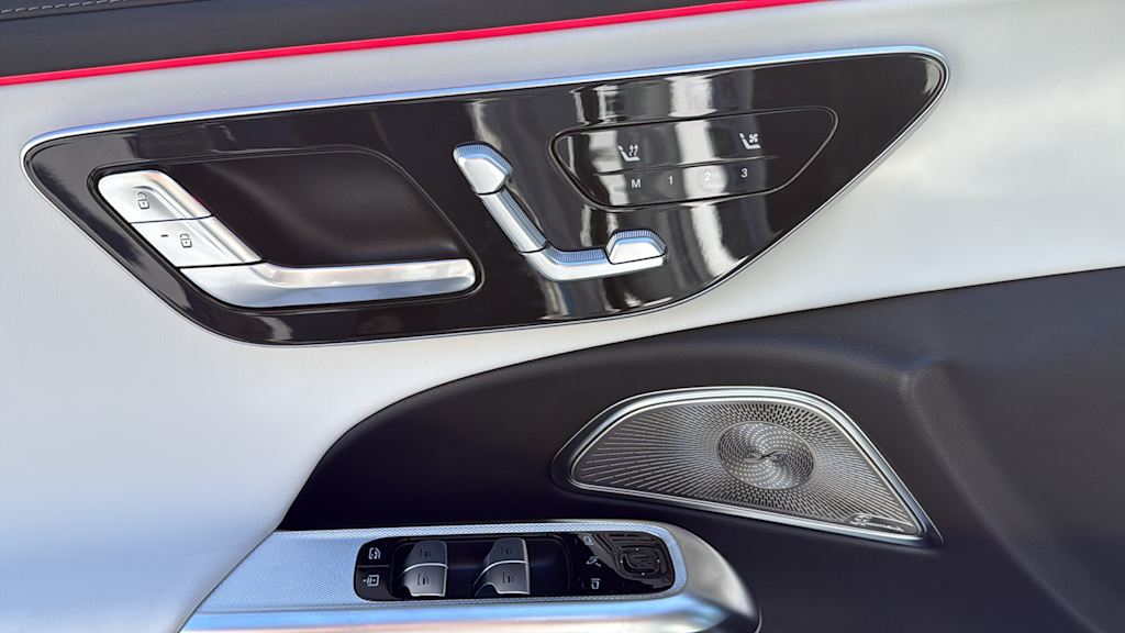 Thumbnail: 2026 Mercedes-Benz E-Class - 24