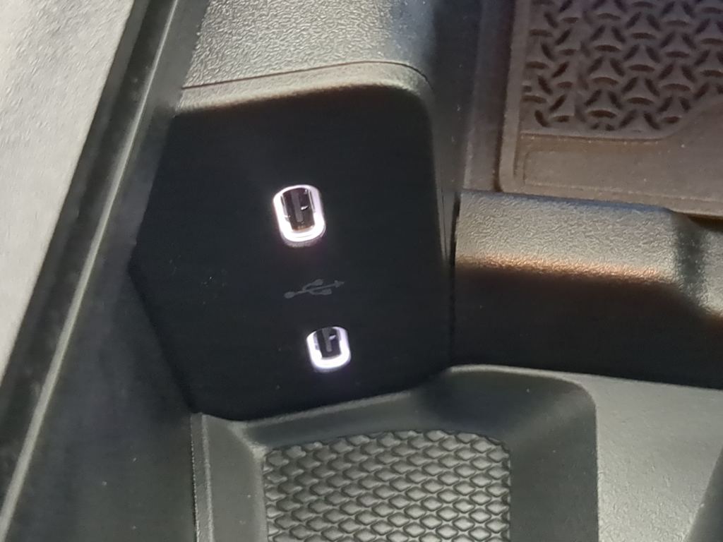 Thumbnail: 2026 Mercedes-Benz E-Class - 36