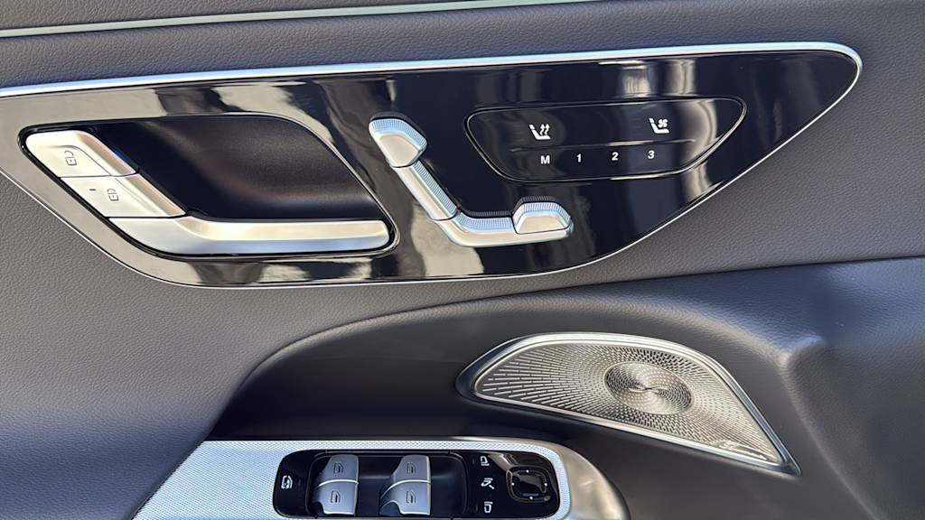 Thumbnail: 2026 Mercedes-Benz E-Class - 26