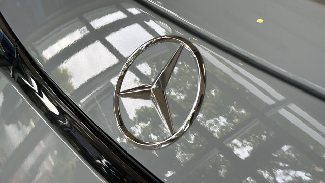 Thumbnail: 2025 Mercedes-Benz AMG GT - 12