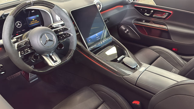 Thumbnail: 2025 Mercedes-Benz AMG GT - 9