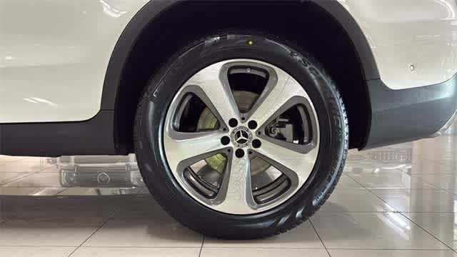 Thumbnail: 2022 Mercedes-Benz GLC - 20