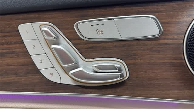 Thumbnail: 2022 Mercedes-Benz GLC - 23