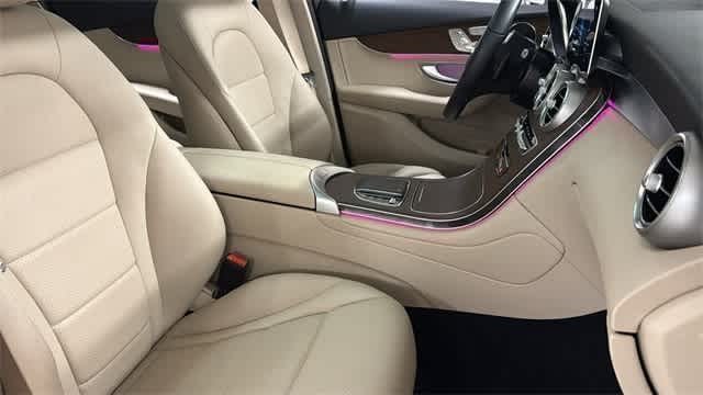 Thumbnail: 2022 Mercedes-Benz GLC - 36