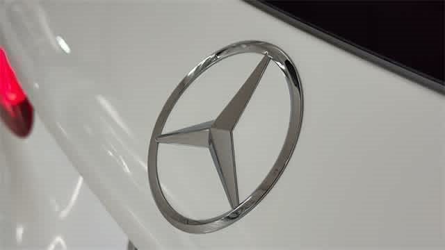 Thumbnail: 2022 Mercedes-Benz GLC - 7