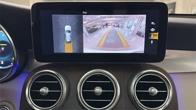 Thumbnail: 2022 Mercedes-Benz GLC - 26