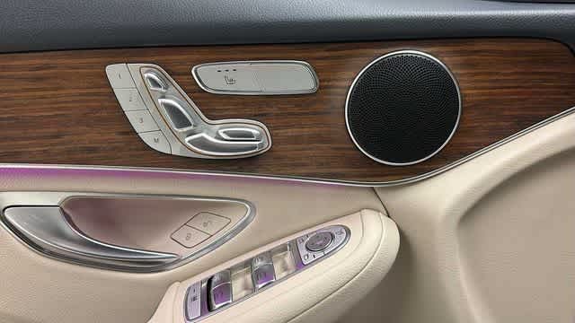 Thumbnail: 2022 Mercedes-Benz GLC - 25