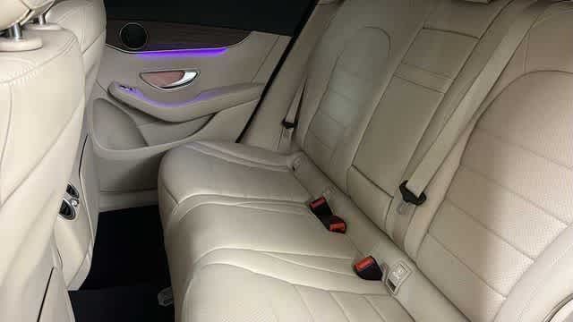 Thumbnail: 2022 Mercedes-Benz GLC - 33