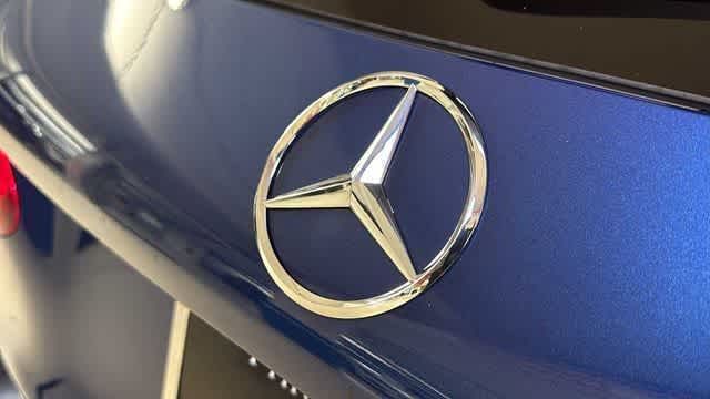 Thumbnail: 2022 Mercedes-Benz GLC - 7