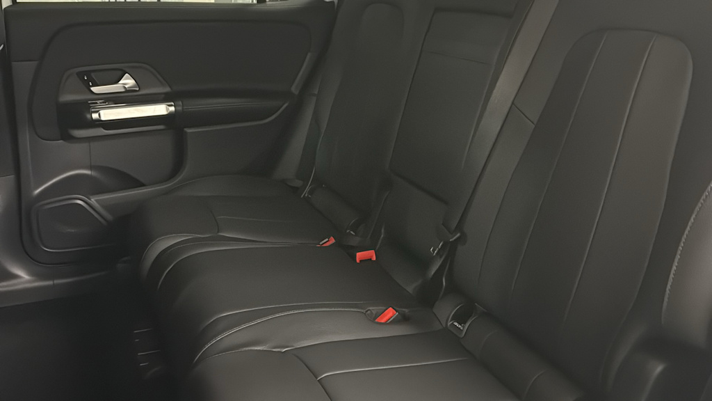 Thumbnail: 2026 Mercedes-Benz GLB - 32