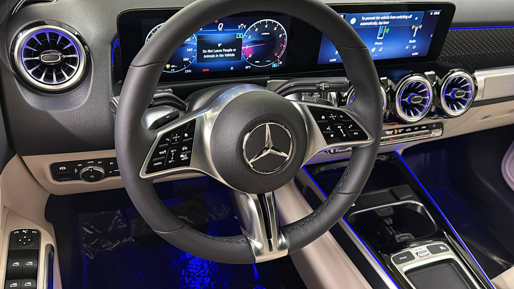 Thumbnail: 2026 Mercedes-Benz GLB - 10