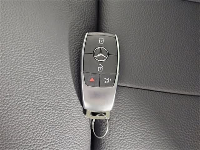 Thumbnail: 2025 Mercedes-Benz GLB - 78