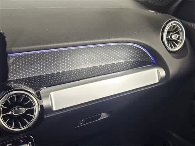 Thumbnail: 2025 Mercedes-Benz GLB - 75