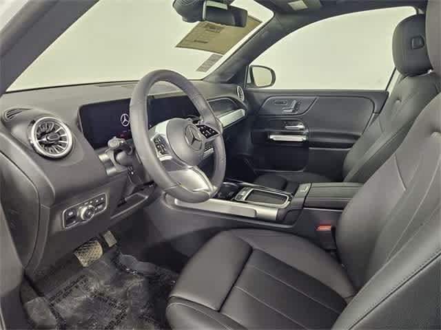 Thumbnail: 2025 Mercedes-Benz GLB - 38