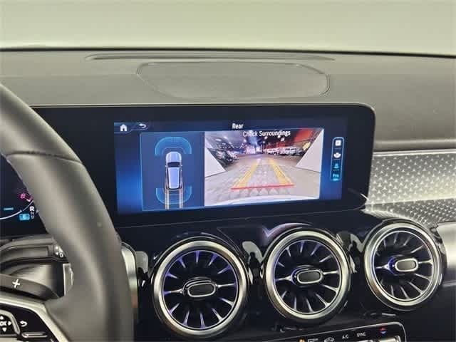 Thumbnail: 2025 Mercedes-Benz GLB - 64