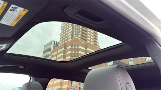 Thumbnail: 2025 Mercedes-Benz GLB - 58