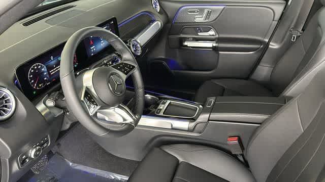 Thumbnail: 2026 Mercedes-Benz GLB - 15