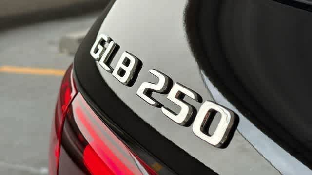 Thumbnail: 2026 Mercedes-Benz GLB - 7