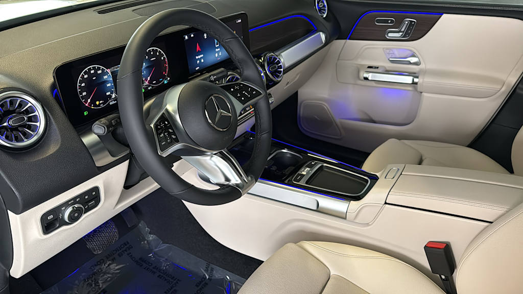 Thumbnail: 2026 Mercedes-Benz GLB - 15