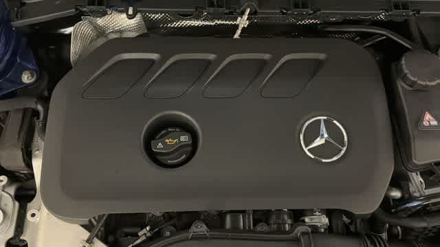 Thumbnail: 2026 Mercedes-Benz GLB - 9
