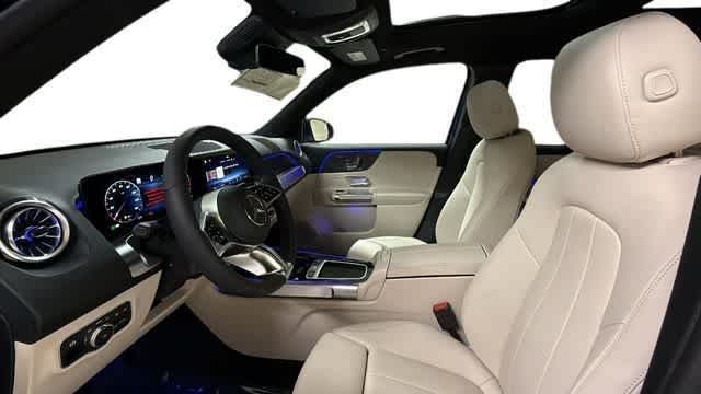 Thumbnail: 2026 Mercedes-Benz GLB - 11