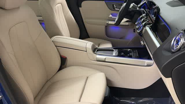 Thumbnail: 2026 Mercedes-Benz GLB - 38