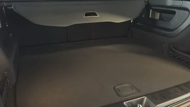 Thumbnail: 2026 Mercedes-Benz GLB - 18