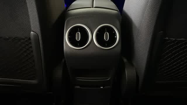 Thumbnail: 2026 Mercedes-Benz GLB - 29