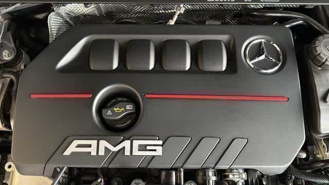 Thumbnail: 2026 Mercedes-Benz GLB - 9