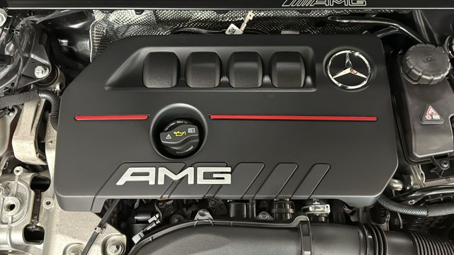 Thumbnail: 2026 Mercedes-Benz GLB - 9