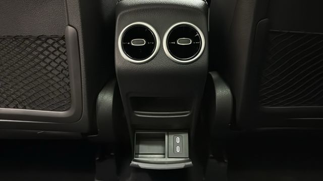 Thumbnail: 2026 Mercedes-Benz GLB - 31