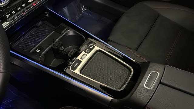Thumbnail: 2026 Mercedes-Benz GLB - 28