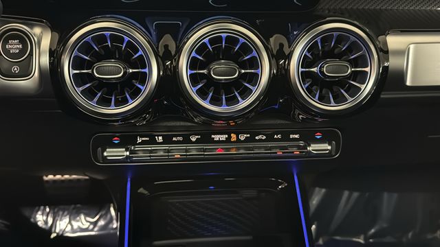 Thumbnail: 2026 Mercedes-Benz GLB - 27