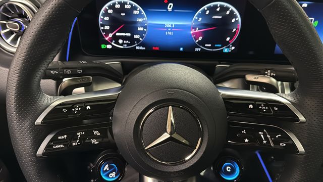 Thumbnail: 2026 Mercedes-Benz GLB - 16