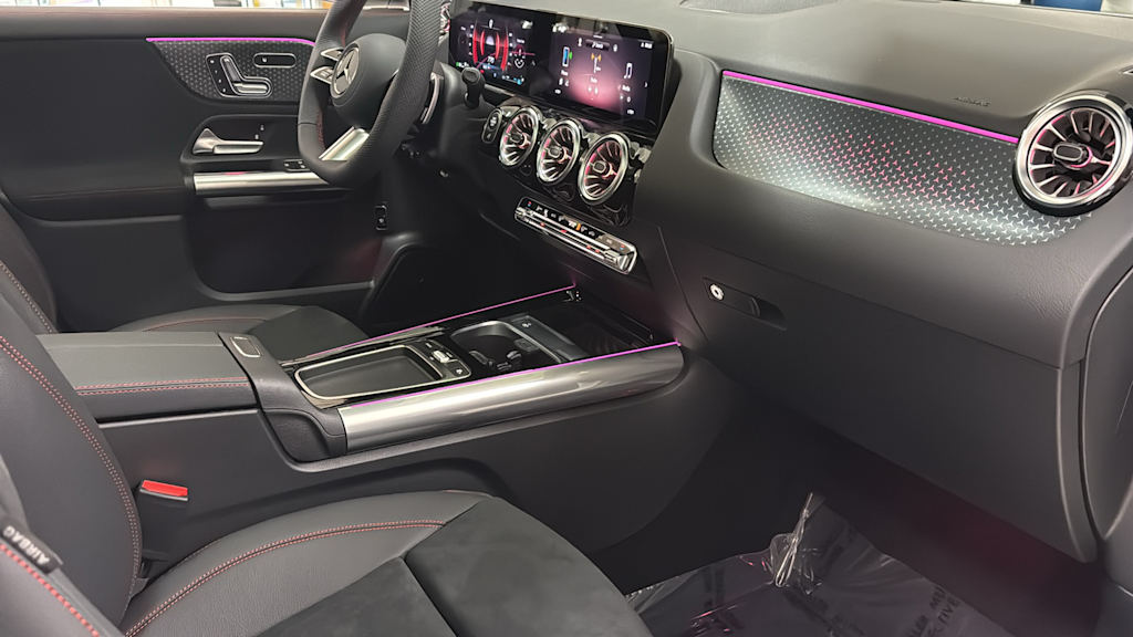 Thumbnail: 2026 Mercedes-Benz GLA - 34