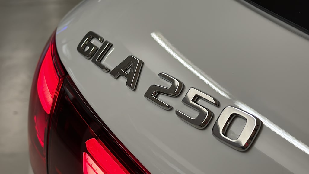 Thumbnail: 2026 Mercedes-Benz GLA - 7