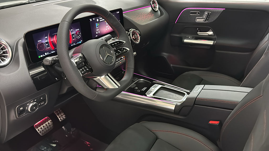 Thumbnail: 2026 Mercedes-Benz GLA - 15