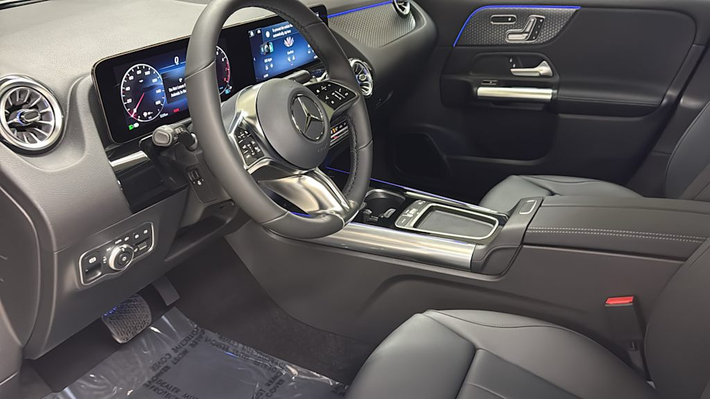 Thumbnail: 2026 Mercedes-Benz GLA - 15