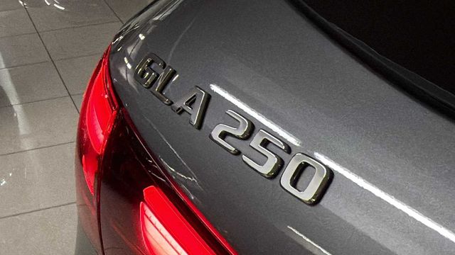 Thumbnail: 2026 Mercedes-Benz GLA - 7