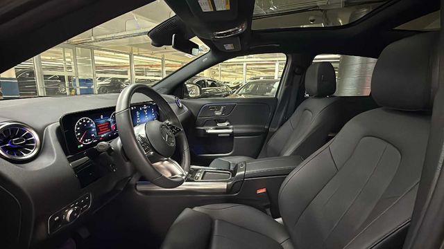 Thumbnail: 2026 Mercedes-Benz GLA - 10