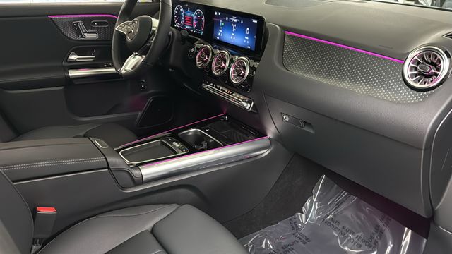 Thumbnail: 2026 Mercedes-Benz GLA - 33