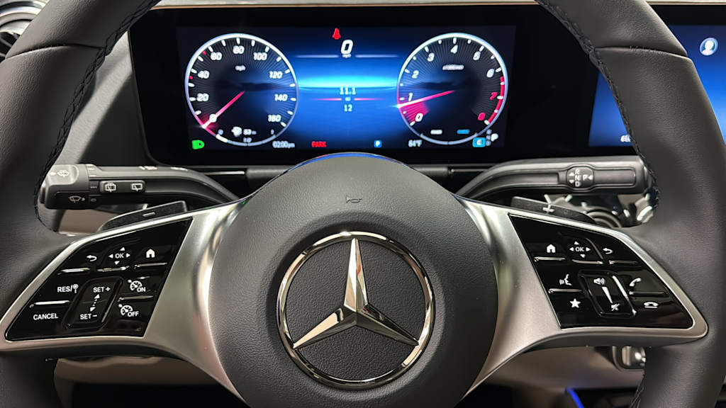 Thumbnail: 2026 Mercedes-Benz GLA - 18