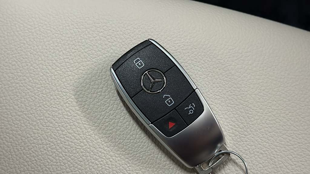 Thumbnail: 2026 Mercedes-Benz GLA - 37