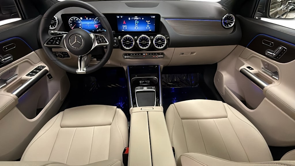 Thumbnail: 2026 Mercedes-Benz GLA - 2