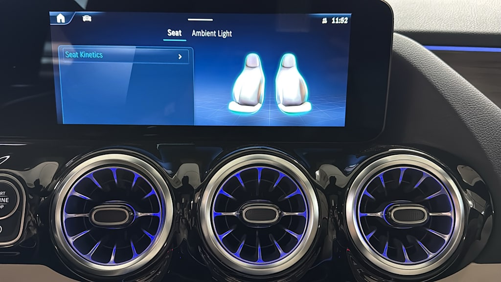 Thumbnail: 2026 Mercedes-Benz GLA - 27
