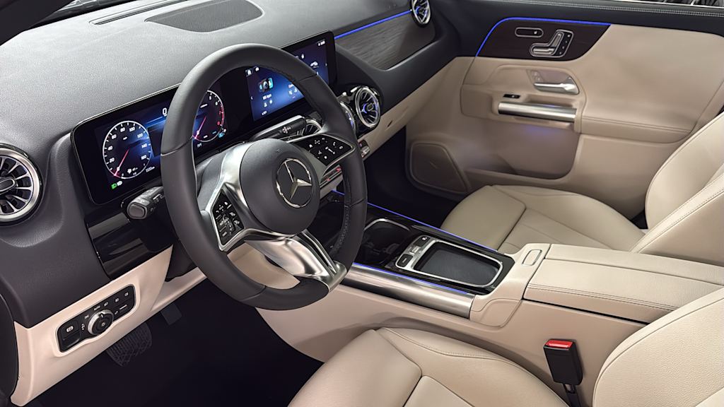 Thumbnail: 2026 Mercedes-Benz GLA - 33