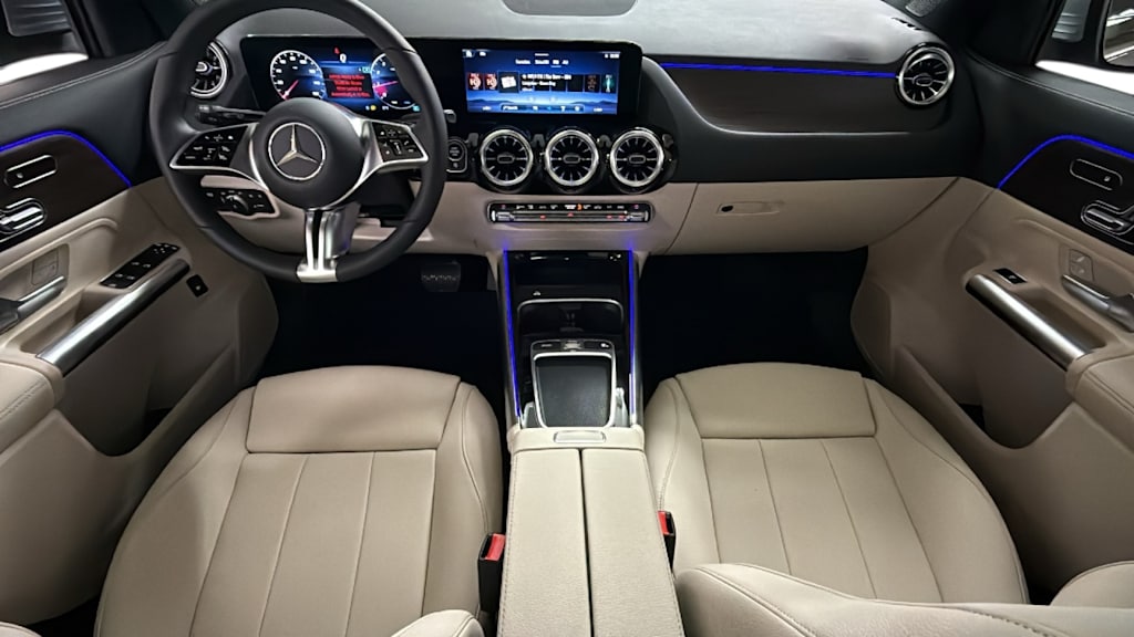 Thumbnail: 2026 Mercedes-Benz GLA - 2