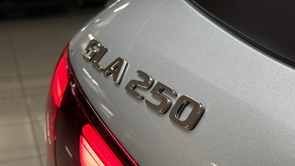 Thumbnail: 2026 Mercedes-Benz GLA - 7
