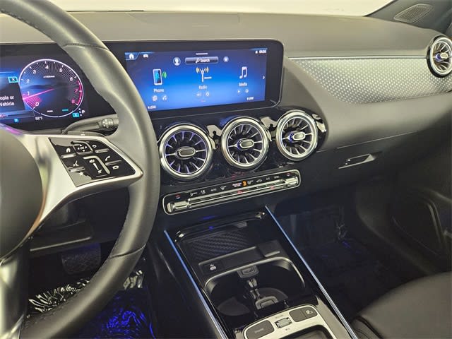 Thumbnail: 2025 Mercedes-Benz GLA - 15